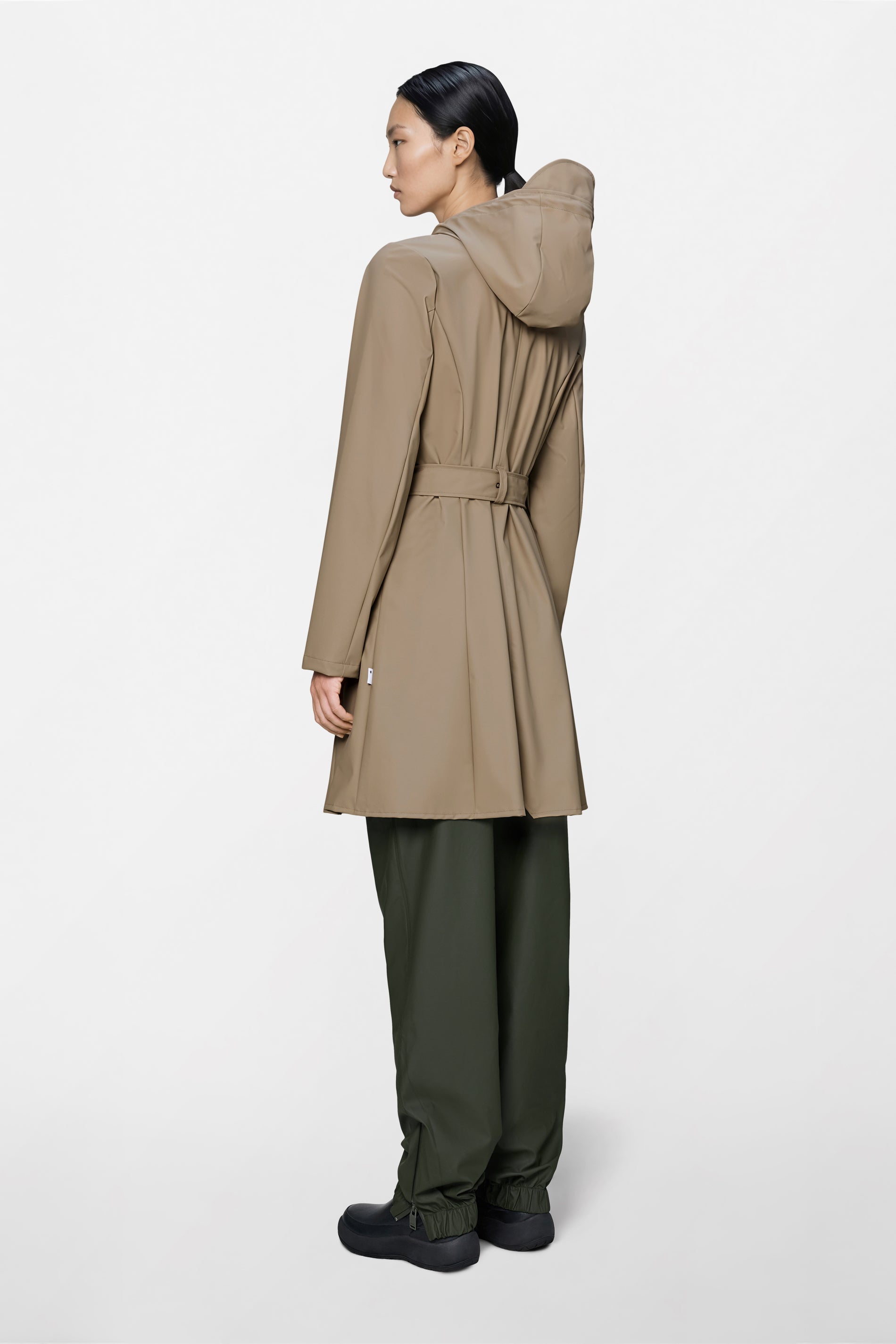RAINS Curve Long Jacket
Beige Jacket